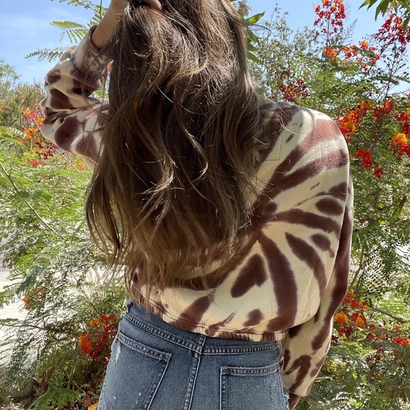 MRSALLIEXO— SOLD OUT - Picture 6 of 11